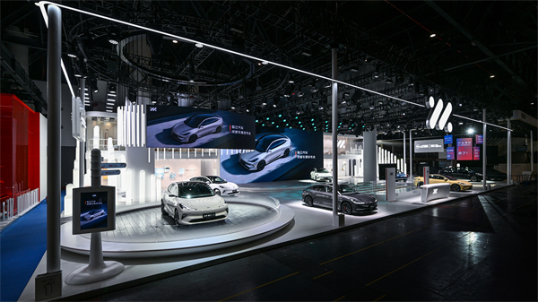 全新智己LS6正式发布，预售权益价22.99万-29.99万元 一款让你开到爽的“超City智能SUV”