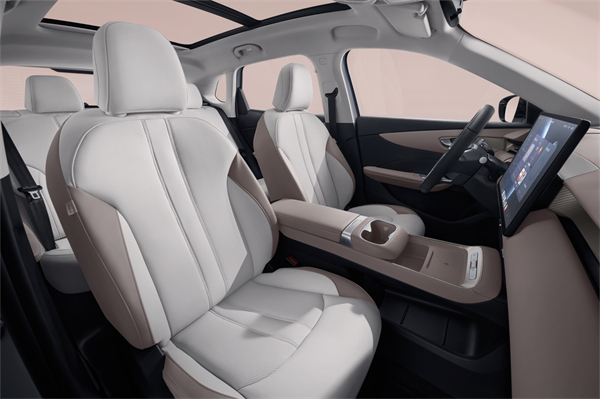 开创传统车企先河，MG重新发布ES5，“领先一代、便宜一万”重塑格局